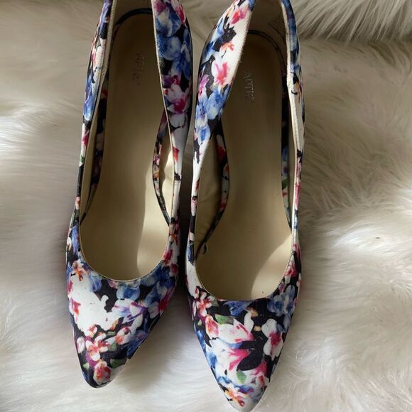 APT9 textile floral prints multi color silver pointed toe shoes size 8.5M - Picture 2 of 11